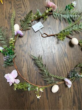 Ashland Spring Floral Garland with Green Ferns and Pink Blooms